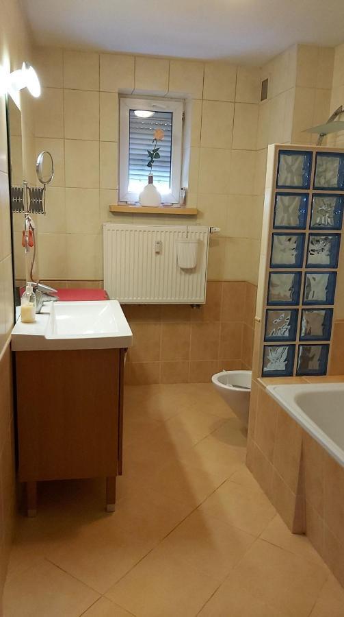 Lesny Apartament Бялисток Екстериор снимка